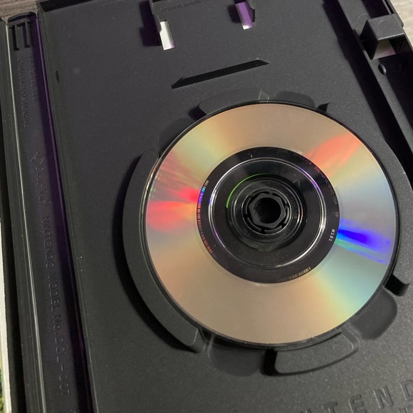 Pikmin GameCube game - Picture 5 of 5